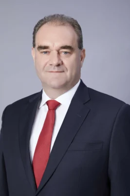 Brook Taylor - tác giả cuốn Việt Nam: Ngôi sao đang lên của châu Á