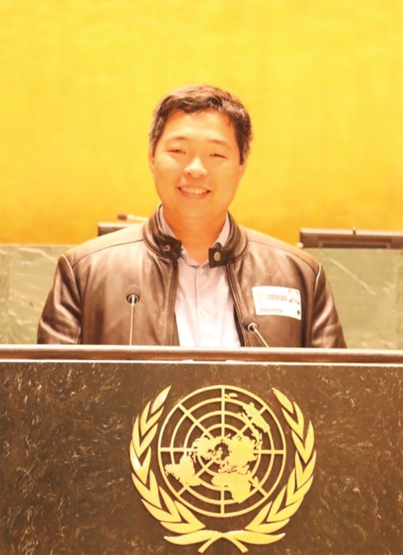 Giáo sư Trần Trung